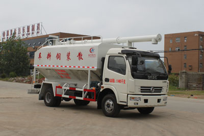 東風(fēng)5到6噸散裝飼料運(yùn)輸車(chē)